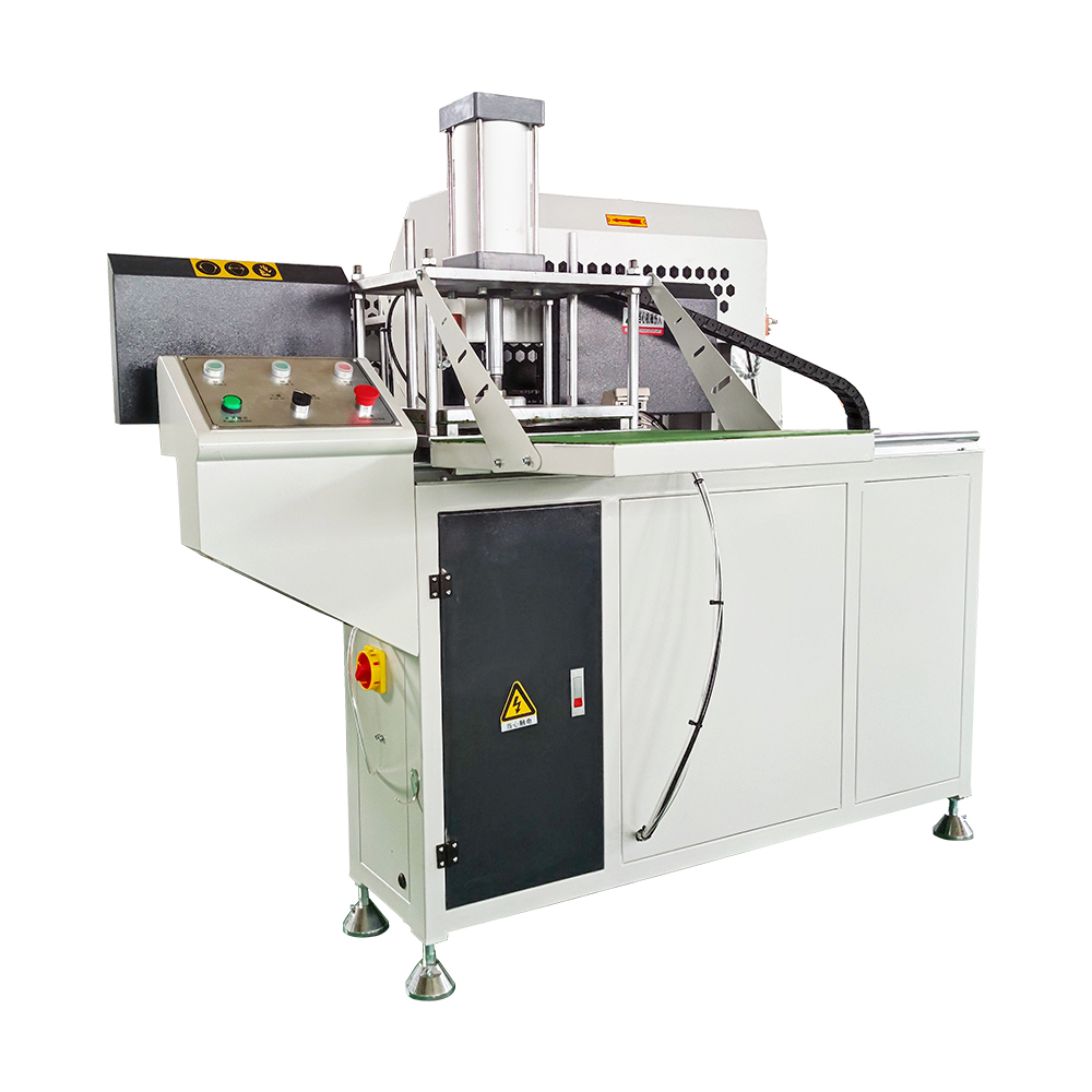 詳解斷橋鋁型材復(fù)合機應(yīng)用